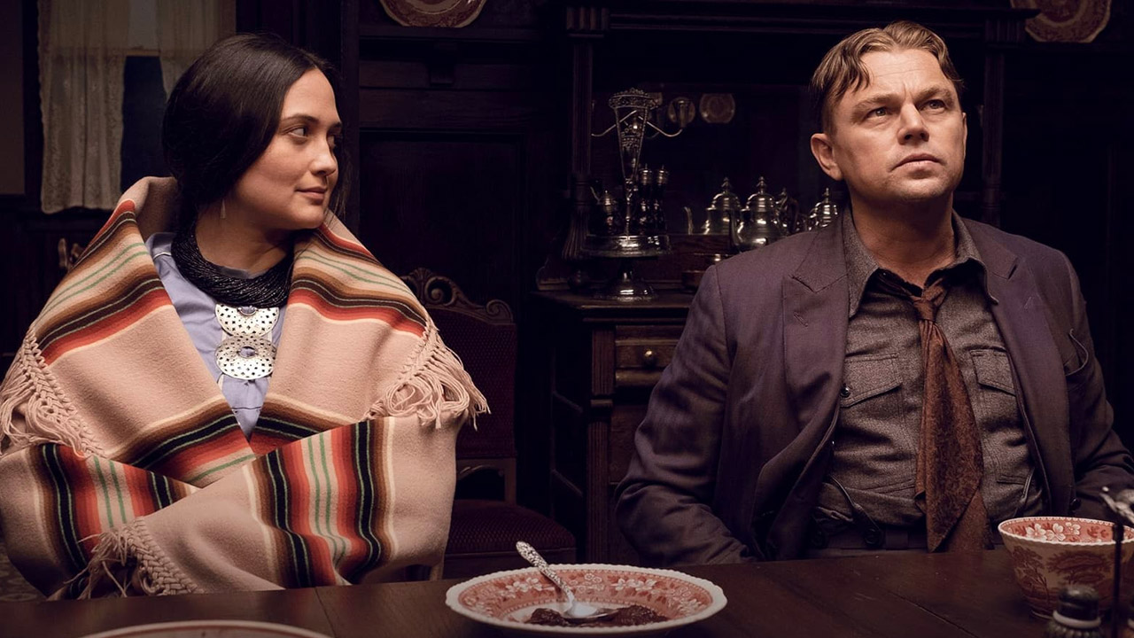 Lily Gladstone e Leonardo DiCaprio in una scena del film Killers of the Flower Moon