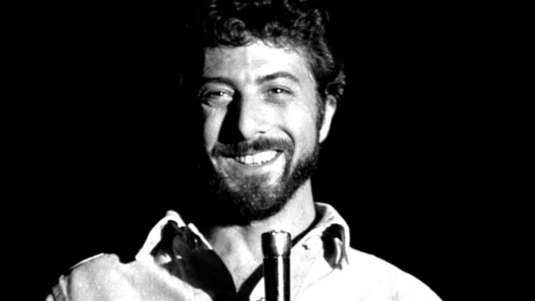 Dustin Hoffman è Lenny, il padre della stand-up: la recensione